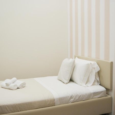 Monti 66 Hotel Рим Экстерьер фото